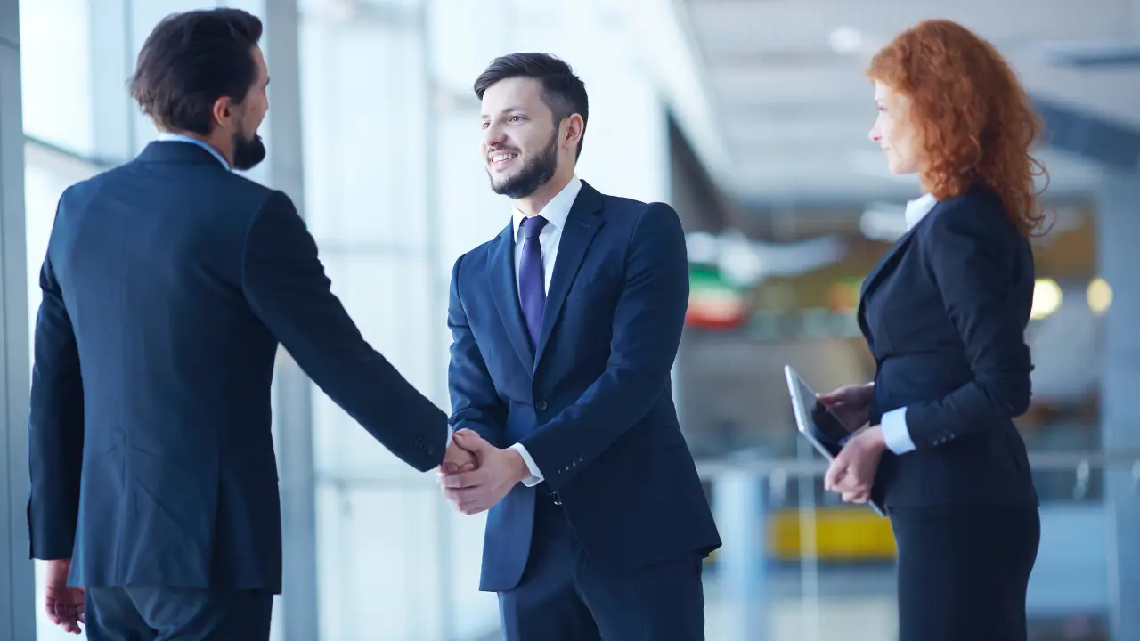 Negociações Difíceis: 10 Estratégias para Superar Desafios em Vendas