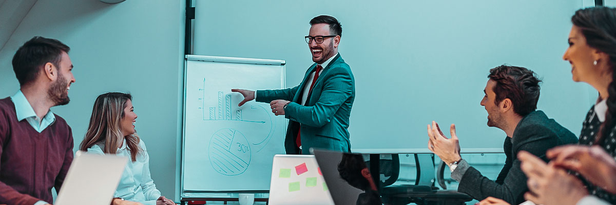 Liderança autocrática: como pode afetar a performance da equipe de vendas?