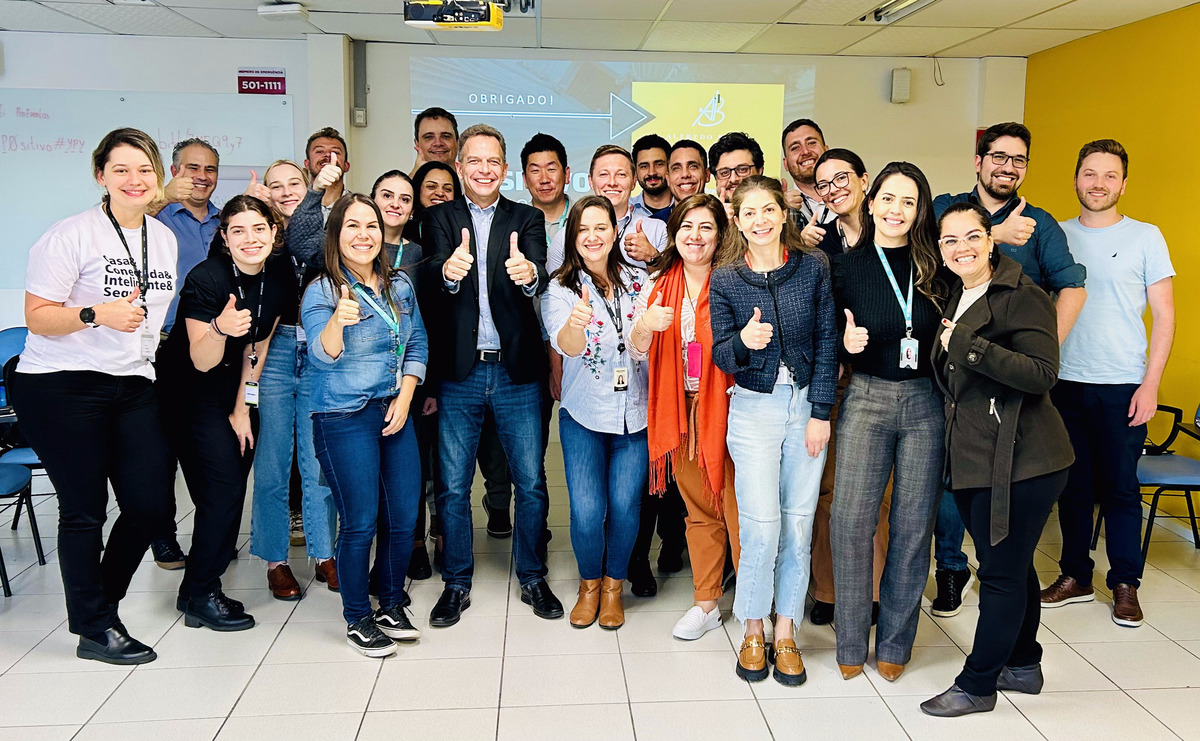 Treinamento de Negociação para a equipe da Positivo Tecnologia